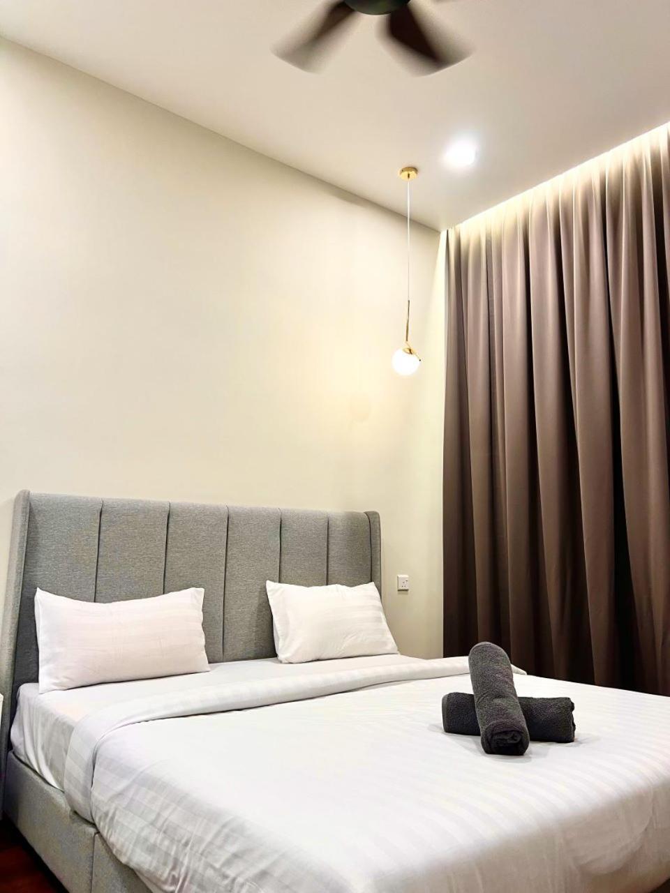 Crown The Manor Klcc Center Pangsapuri